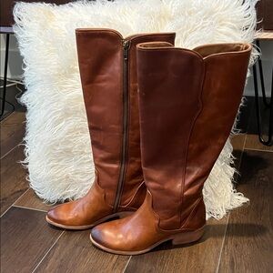 Frye Carson Piping Classic Tall Leather Riding Boots - Brown